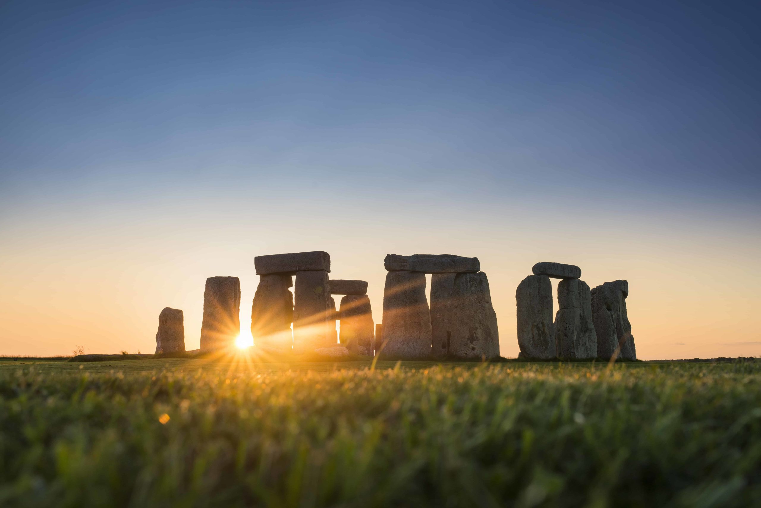 stonehenge sunset tour from london