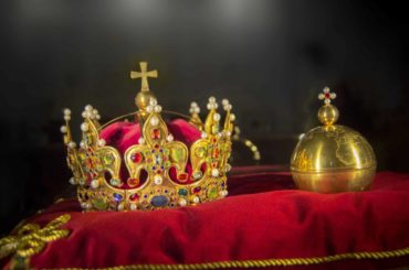 famous british kings and queens