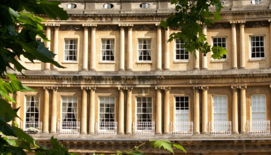 A Bridgerton-Inspired UK Travel Itinerary for Fans