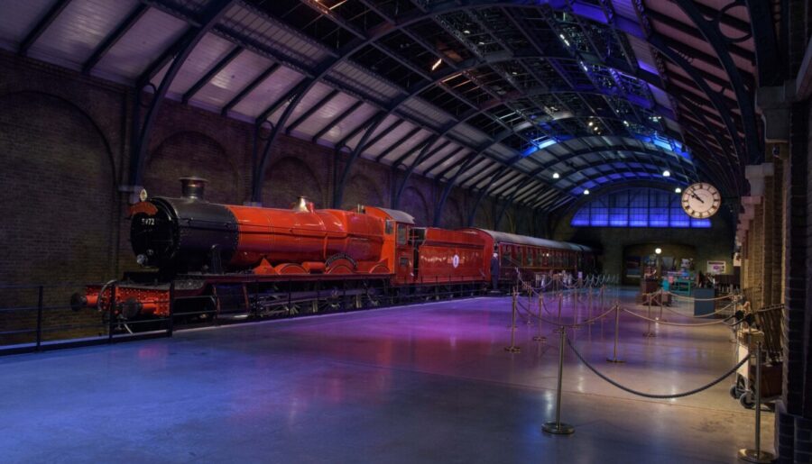 HBO has finally released a trailer for the new Harry Potter series