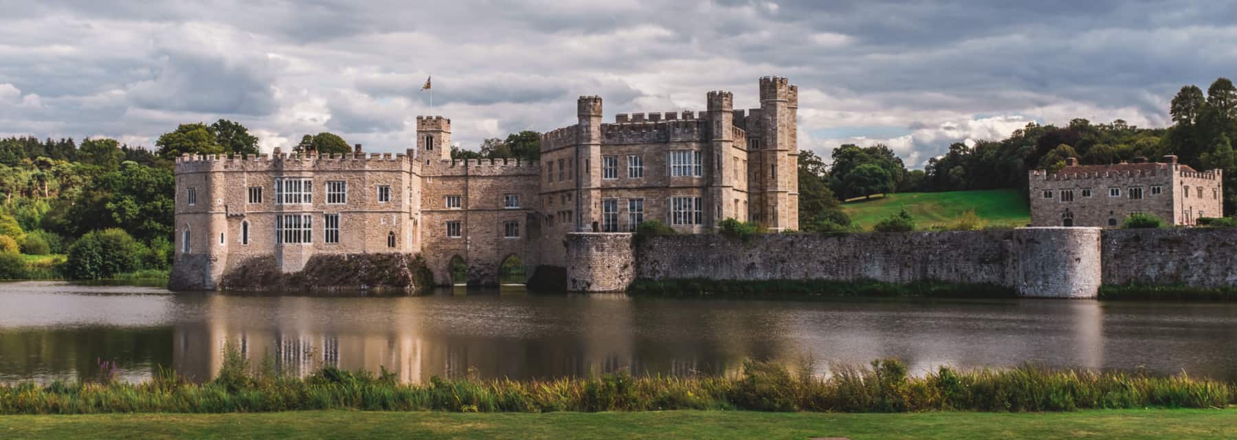 leeds castle exterior and moat